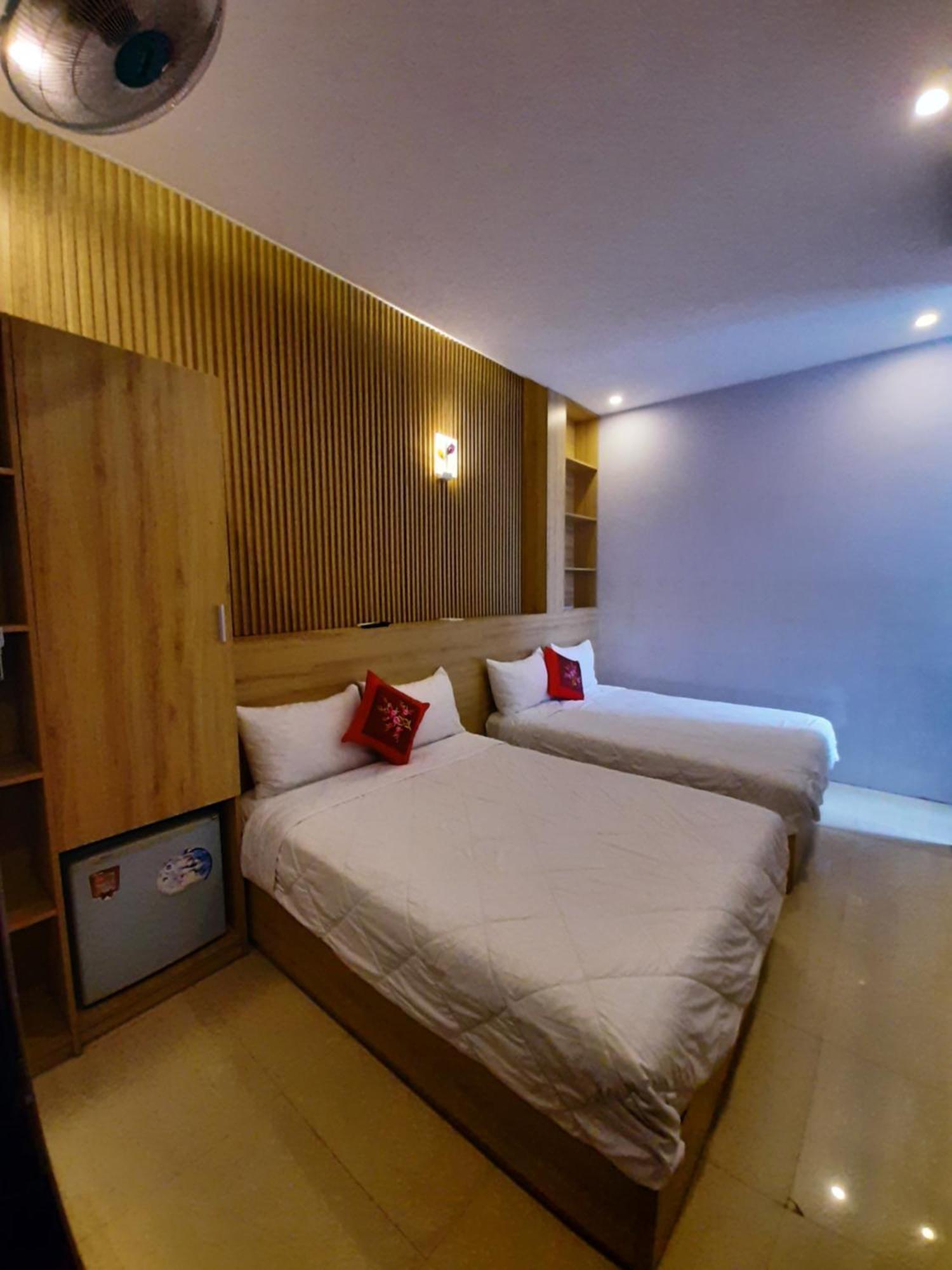 Thanh Hien Hb Hotel Дананг Экстерьер фото